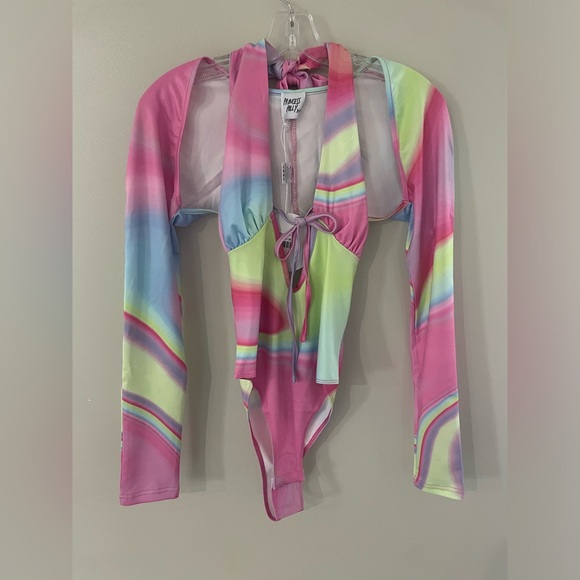 Princess Polly Two Piece Set Pink Multi Color Bodysuit and Cardigan - Picture 5 of 12